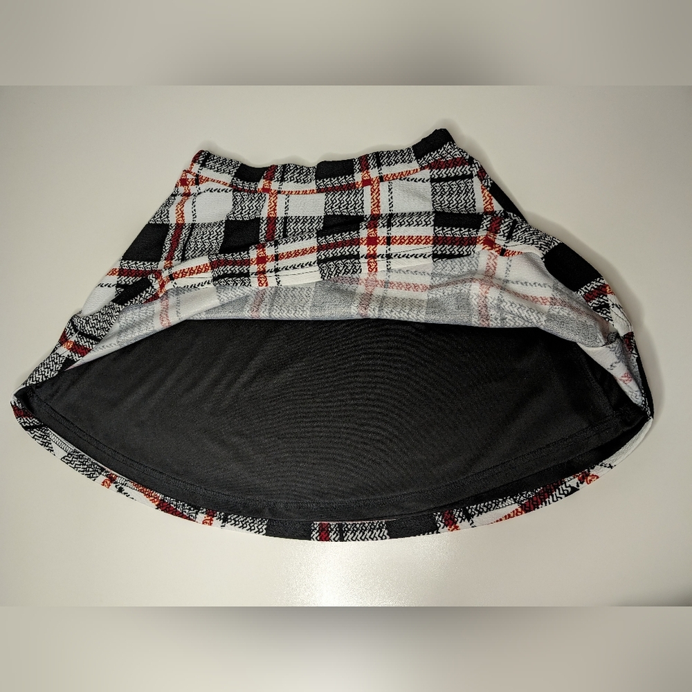 Angie Girls X- Large Girls Mini Skirt Black Red White Plaid Preowned - Picture 9 of 12